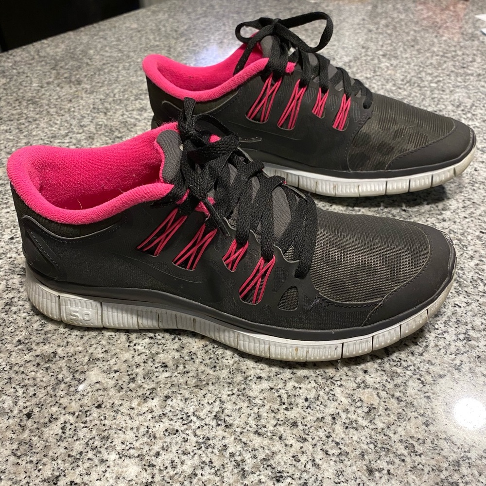 Nike leopard print running shoes